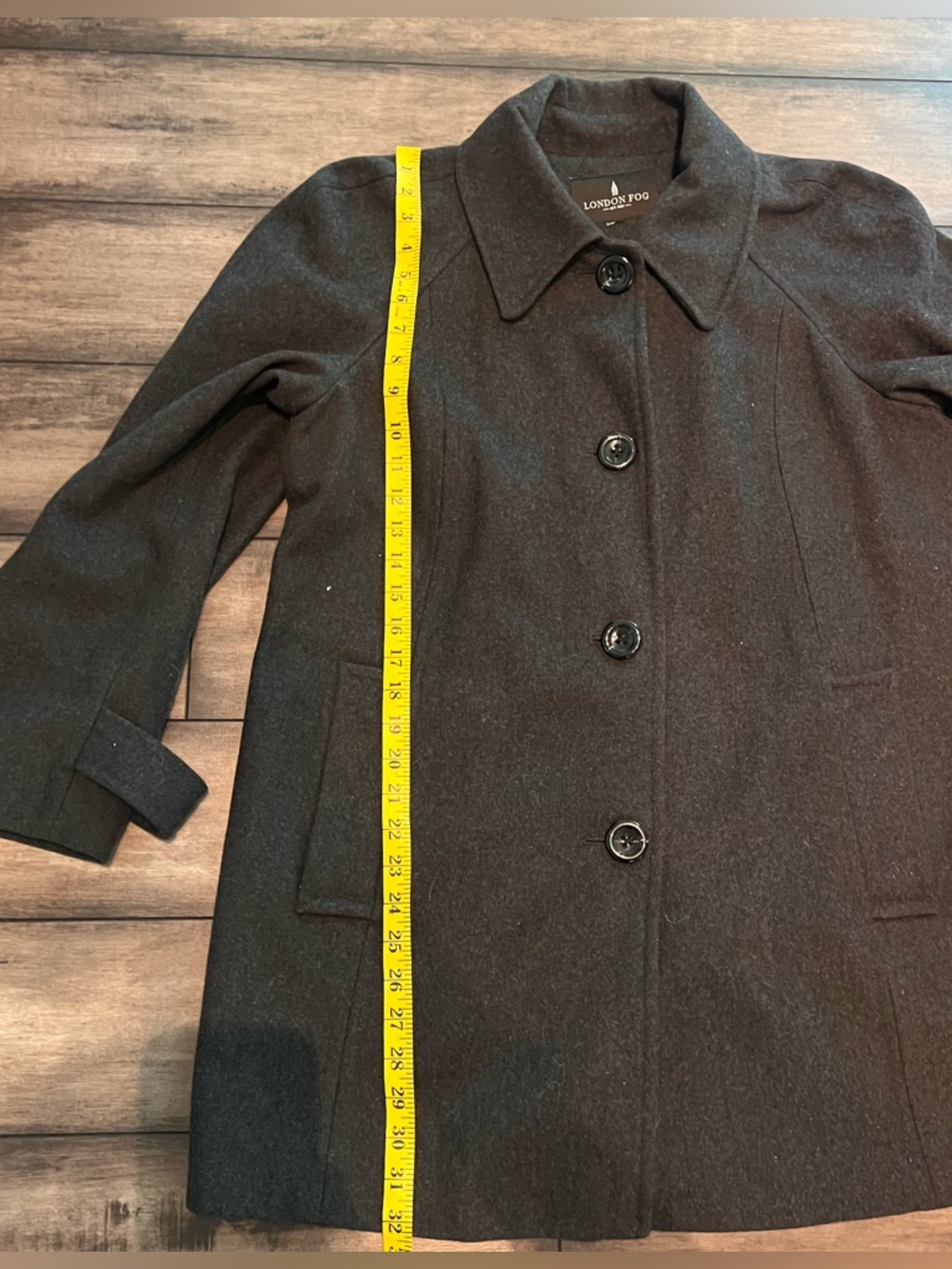 London Fog Wool Blend Coat Women’s Medium Black Classic Button Front - Picture 7 of 7